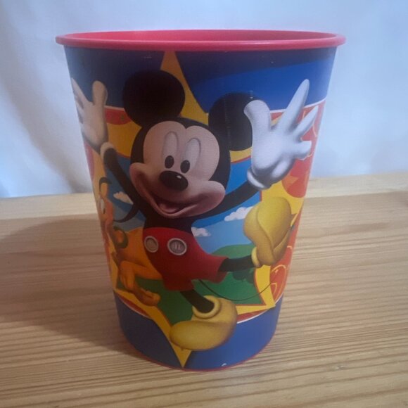 7 Assorted Party Plastic Cups, Pokémon, Transformers, Skylander, McDonalds Used - Picture 5 of 9